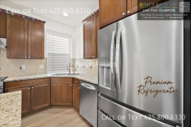 Building Photo - Luxury Corner-Lot Home in Redmond Ridge Ea...