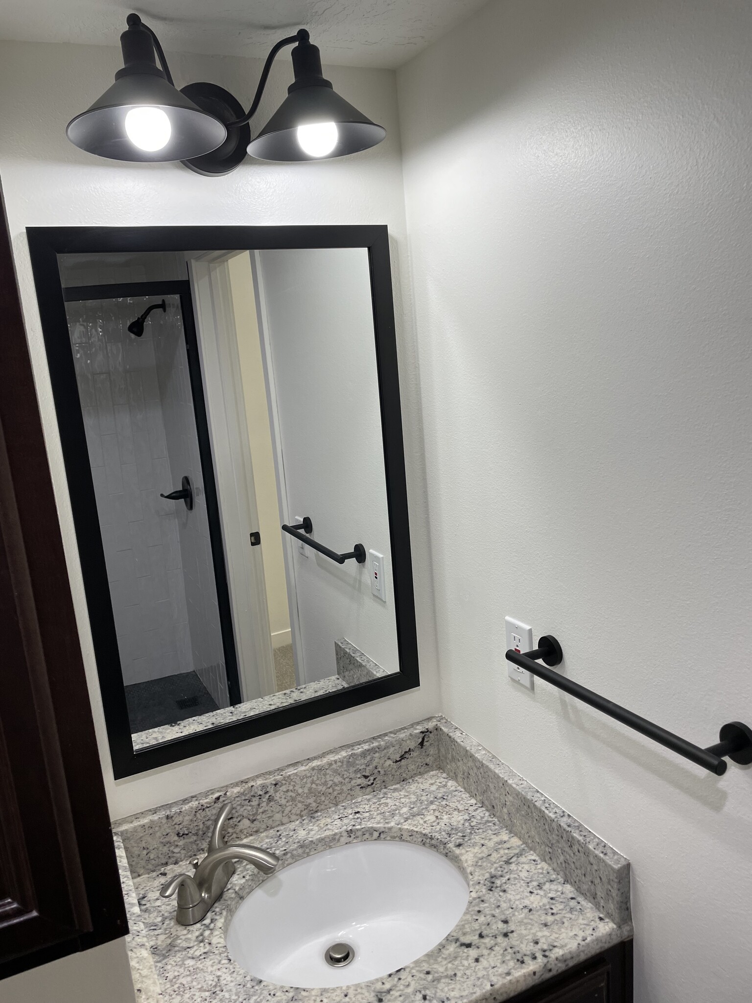 Bathroom finishes - 125 E 1st Ave