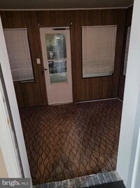 Building Photo - 5927 Leewood Ave