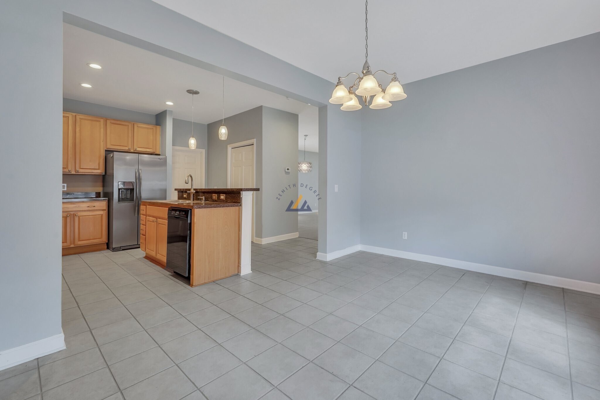 Building Photo - 76 Westbury Park Way