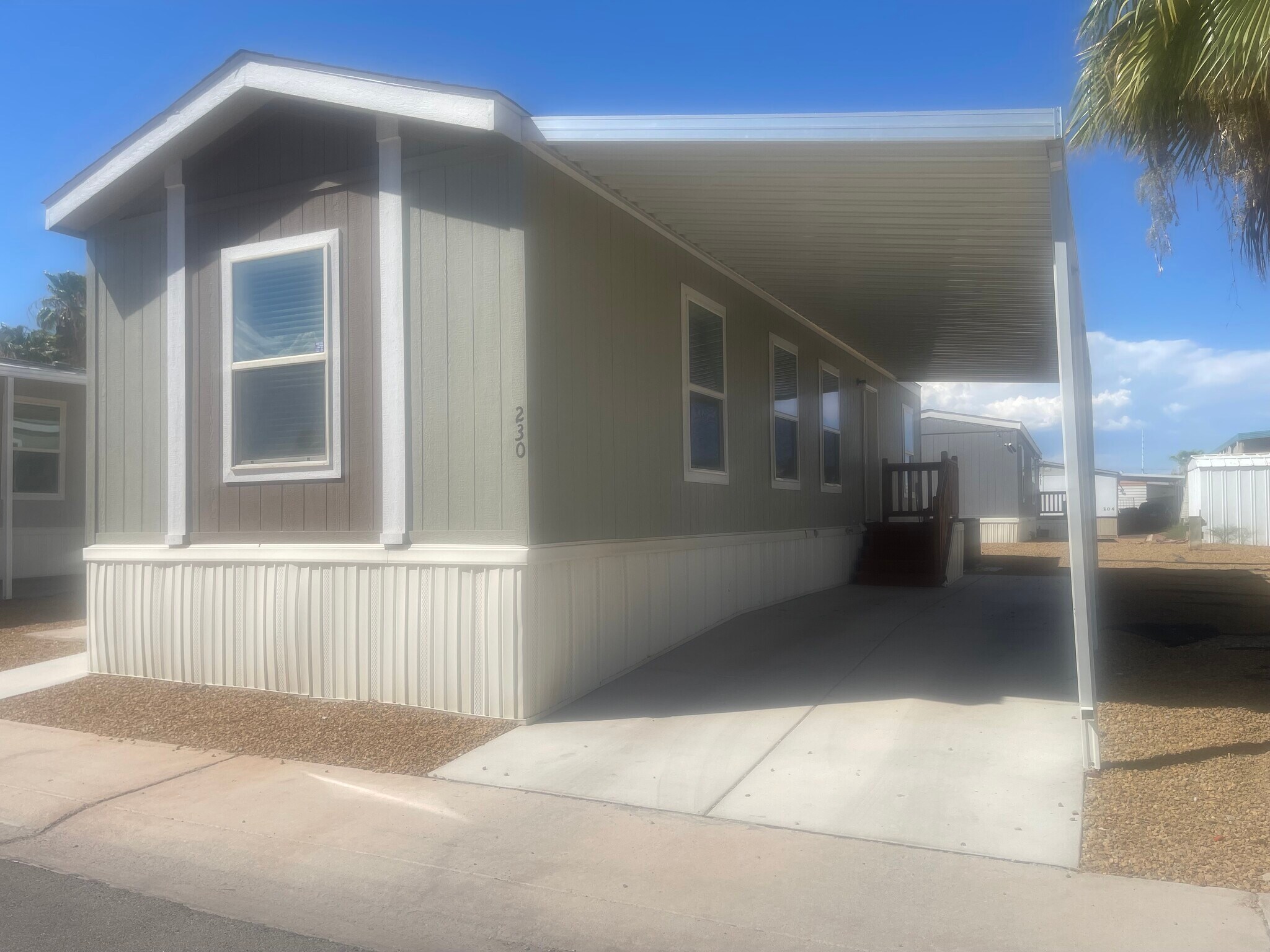 Building Photo - 2627 S Lamb Blvd