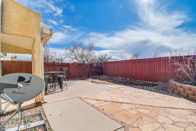 Building Photo - 6937 El Cajon Ct NW