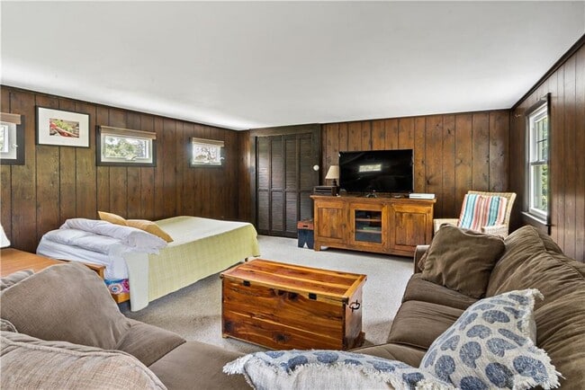 Building Photo - 39 Salt Pond Way