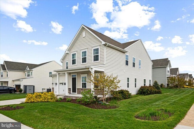 Building Photo - 712 Wallasey Dr
