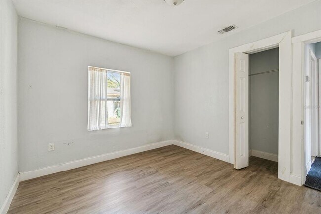 Building Photo - 3716 N 35th St