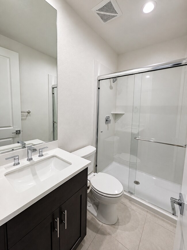 Building Photo - Brand New Townhouse in Livermore at Solera at Arroyo Crossings