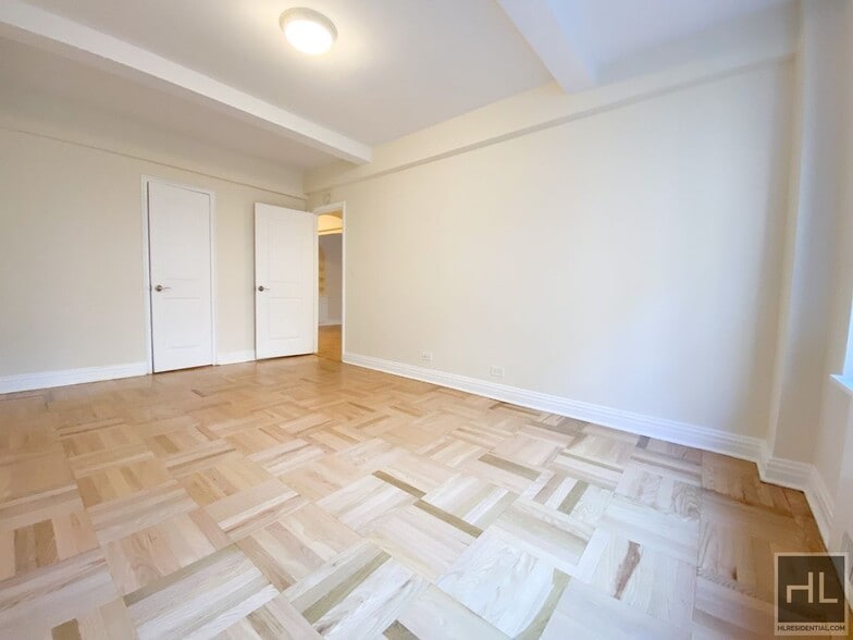 Building Photo - EAST 56 STREET