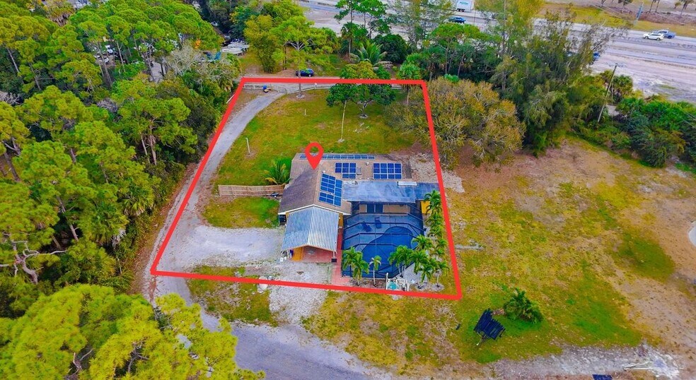 Building Photo - 169 Armadillo Way