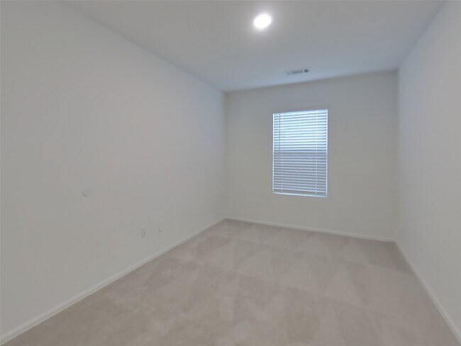 Building Photo - 17159 Quaking Aspen Ln