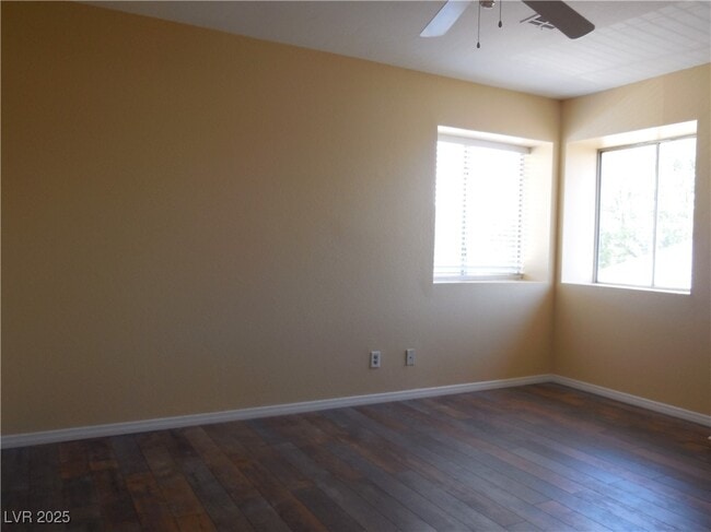 Building Photo - 822 Schooner Dr