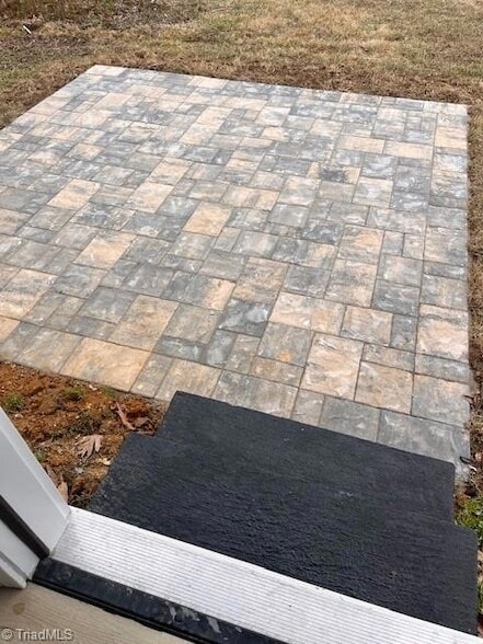 Building Photo - 1308 W Ridge St