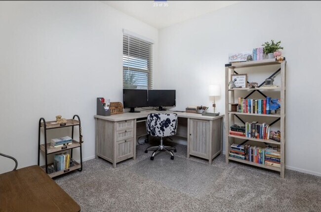 Building Photo - Beautifully Upgraded 4 - Bedroom 2 - Bath ...