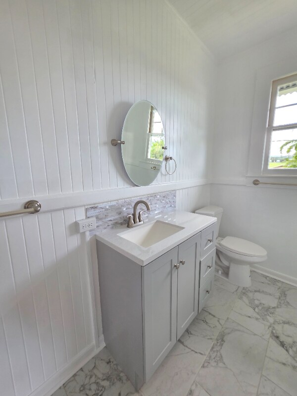 Building Photo - 418 Kukuau St