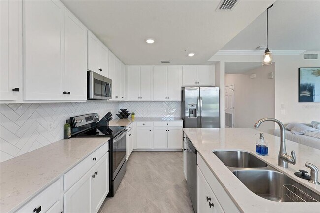 Building Photo - 17704 Gawthrop Dr