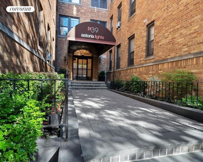 Building Photo - 24-39 38th Street D8