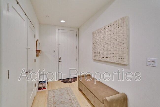 Building Photo - 5100 W El Camino Real