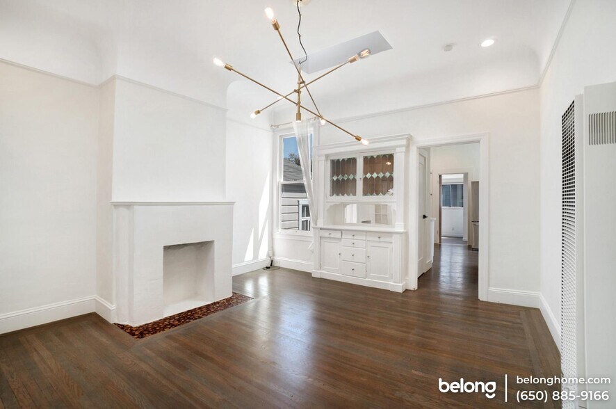 Building Photo - 1287 Sanchez St