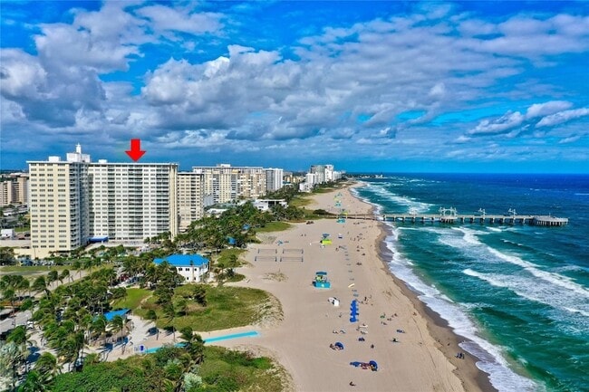 Building Photo - 111 N Pompano Beach Blvd