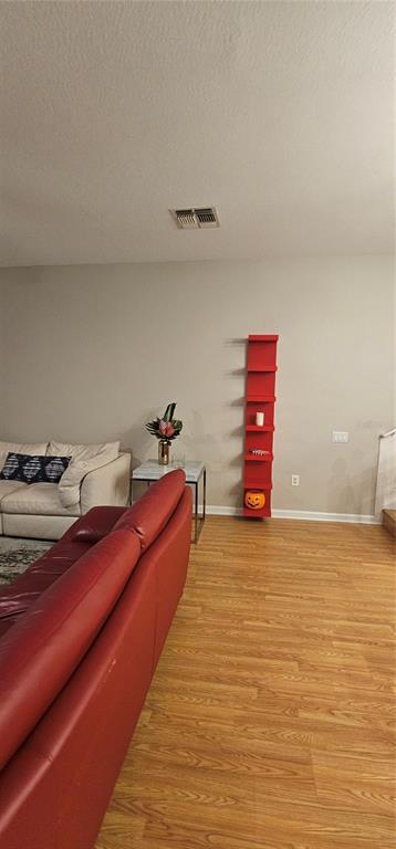 Building Photo - 6388 Castelven Dr