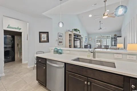 Building Photo - 816 Salerno Cir