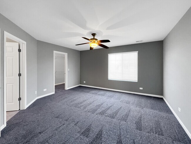 Building Photo - 3414 Cameron Dr