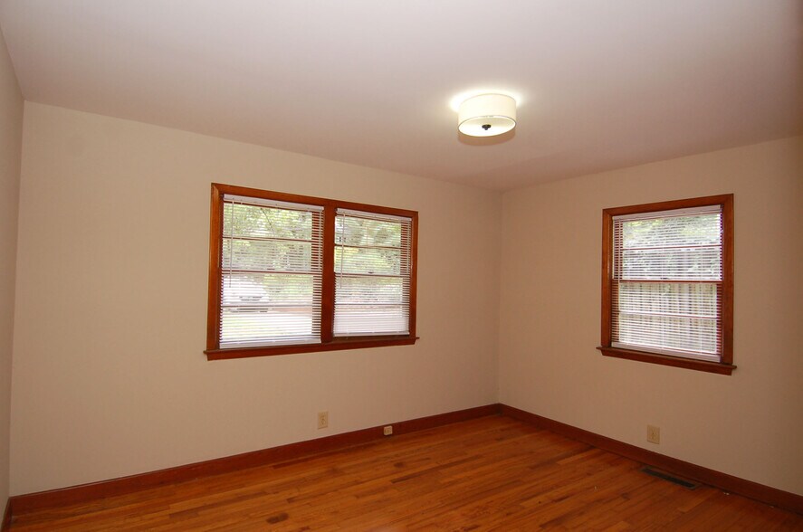 Building Photo - 3208 Ruffin St