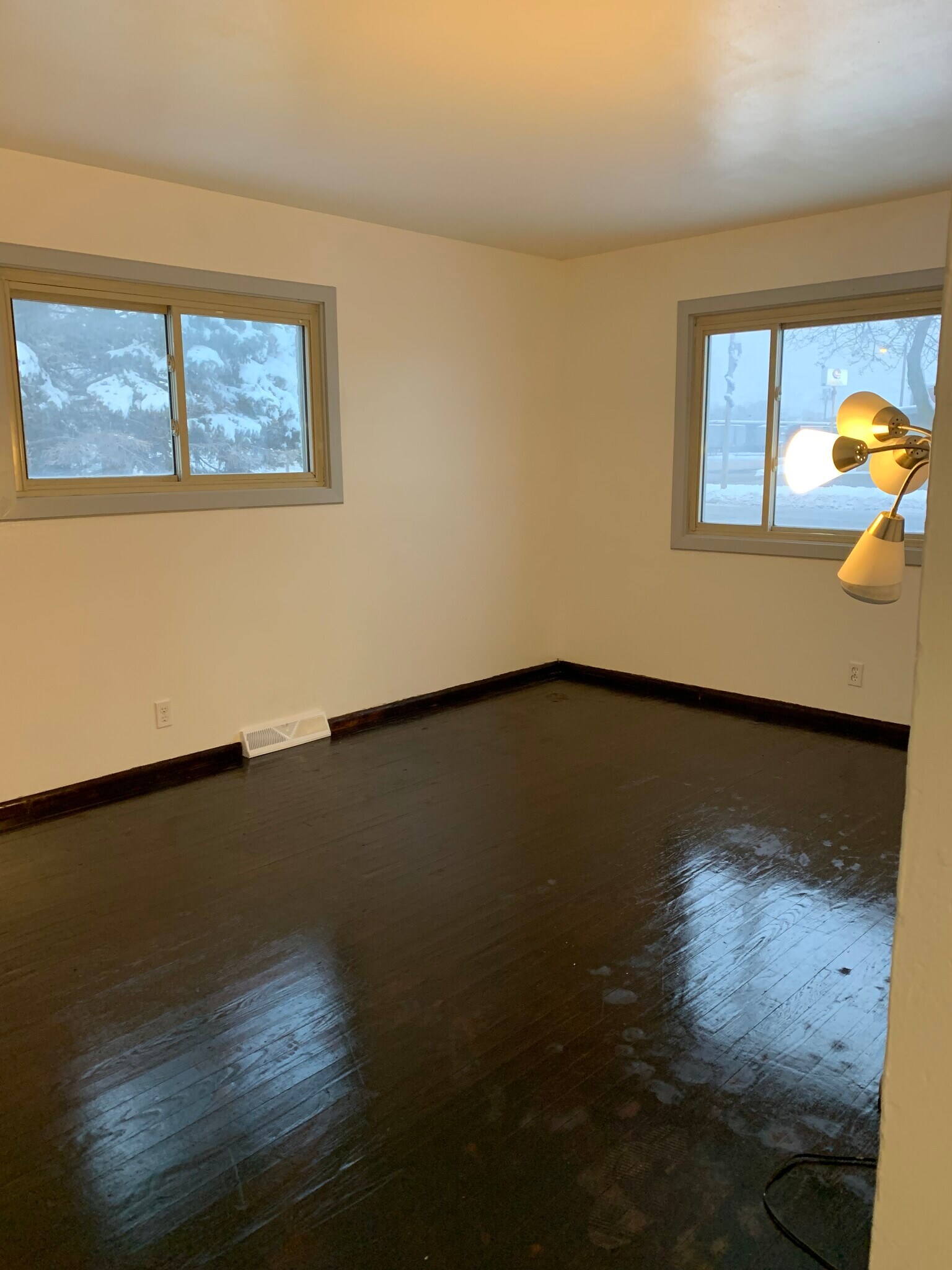 Building Photo - 4961 S 13th St