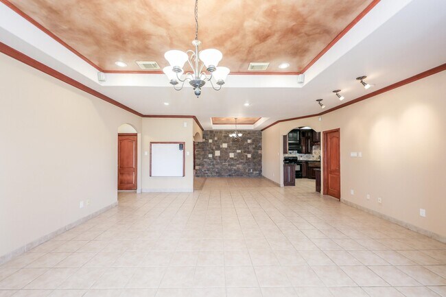 Building Photo - 6514 Grande Bay