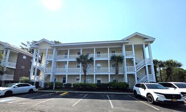 Building Photo - 4231 Hibiscus Dr
