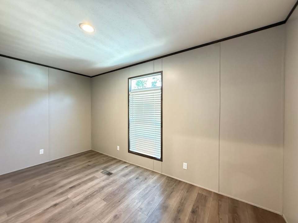 Building Photo - 129 Ponderosa Wy