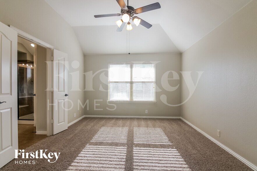 Building Photo - 1301 Lucetta Ct
