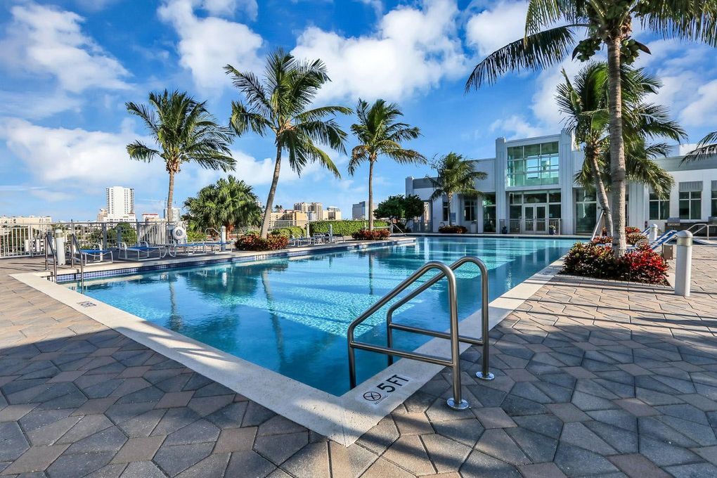 Pool - 300 S Australian Ave