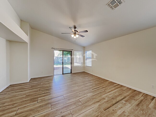 Building Photo - 17768 W Hearn Rd