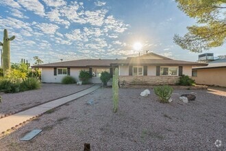 Building Photo - BEAUTIFUL SOUTH SCOTTSDALE - CORNER LOT & ...