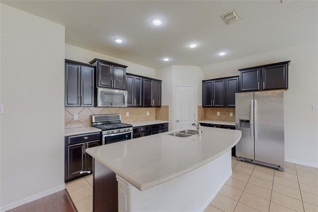 Building Photo - 8100 Horseman Rd