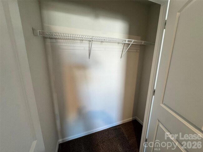 Building Photo - 1007 Maylen Trce