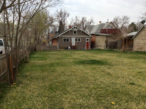 Building Photo - Beautifully Remodeled 1 Bedroom / 1 Bath Unit in the Heart of Old Town Fort Collins! Water/Sewer ...