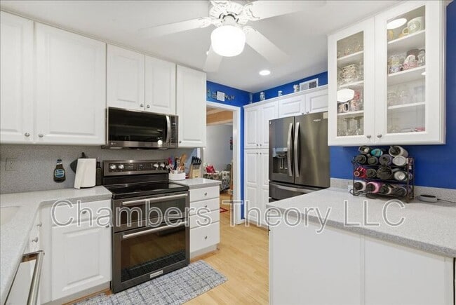 Building Photo - 12226 Ox Hill Rd