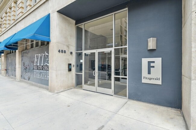 Building Photo - 488 Wabasha St N