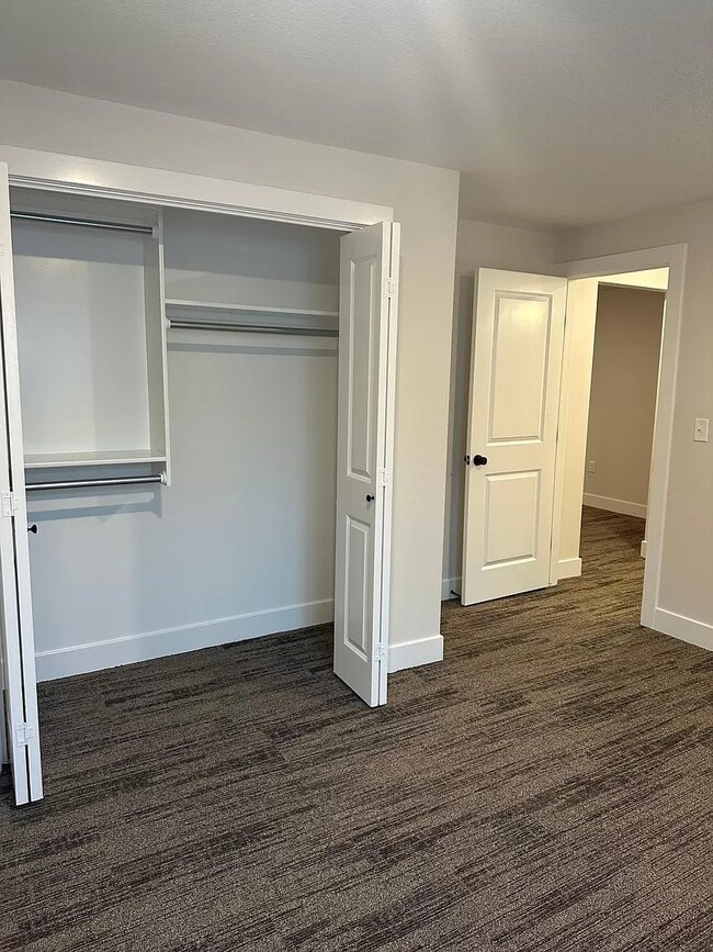 Building Photo - 1128 N Joye St