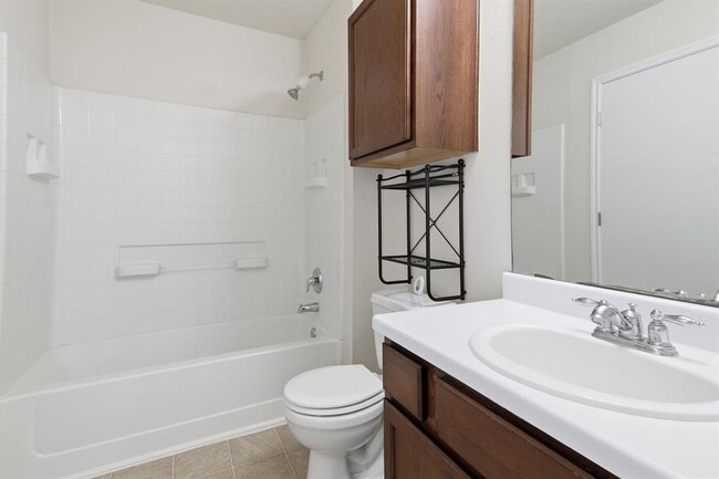 Building Photo - 177 Pebble Creek Ln