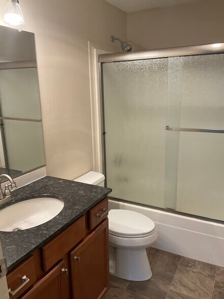 Bathroom - 434 S Idaho St