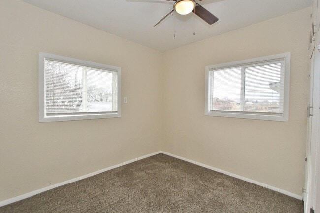 Building Photo - 321 West Blvd. New Plymouth