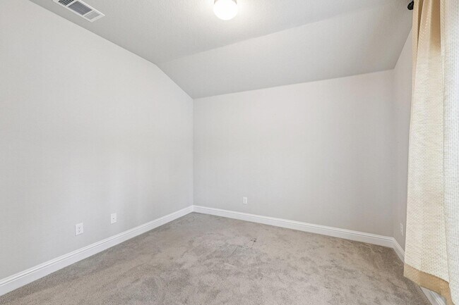 Building Photo - 21709 Osage Ln