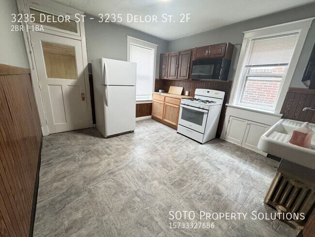 Building Photo - 3235 Delor St