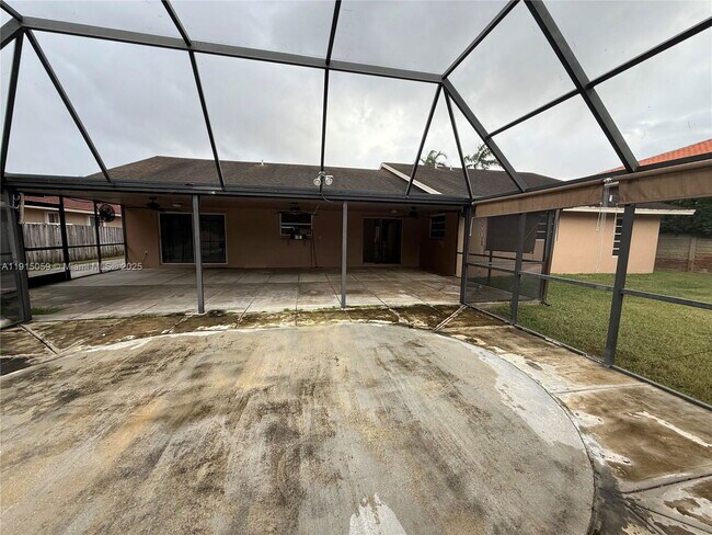 Building Photo - Southwest 19 Terrace, Miami, FL 33175 - 4 BR 2.5 BA single-family home