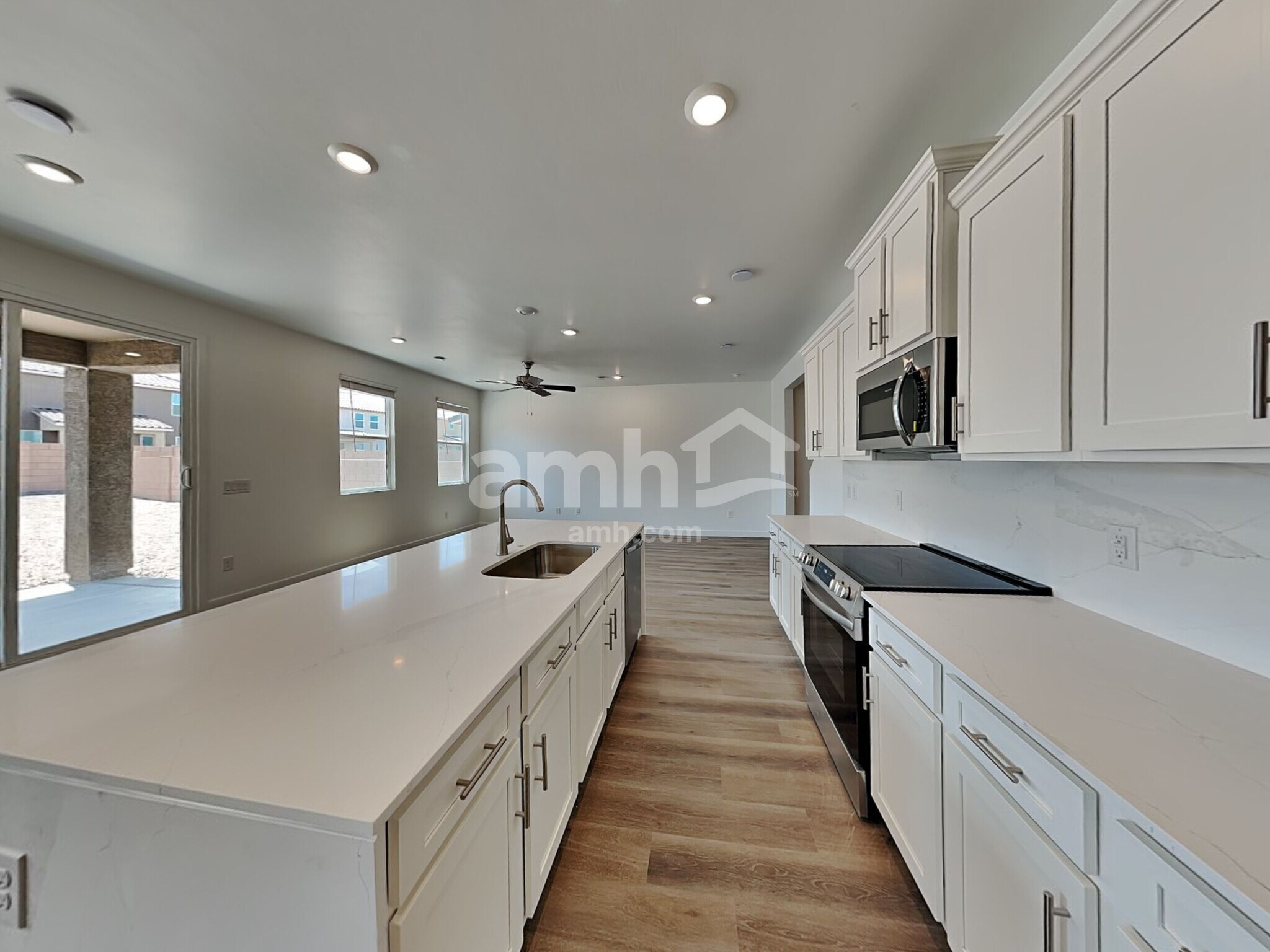 Building Photo - 7399 S Paseo Monte de Oro