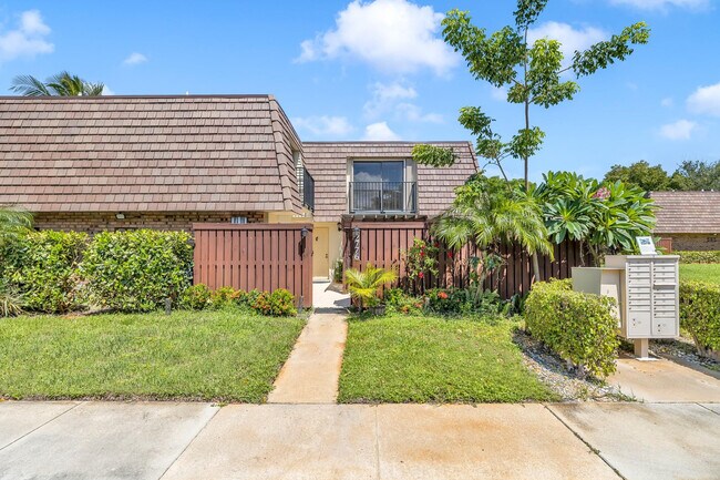 Building Photo - 2776 SW 15th St