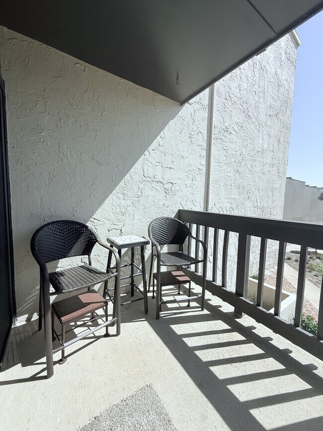 Building Photo - 5650-5A1A A1A S