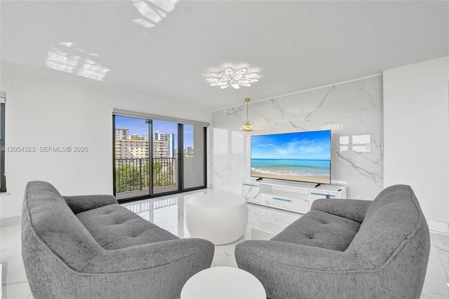 Building Photo - 1201 S Ocean Dr